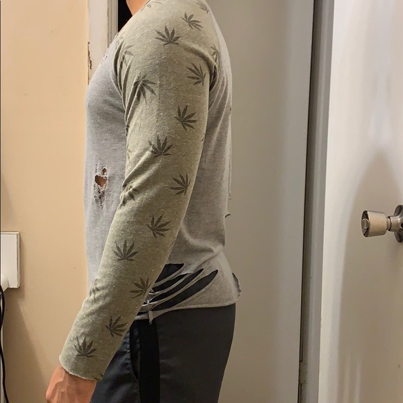 Asos Distressed long sleeve - Picture 2 of 8